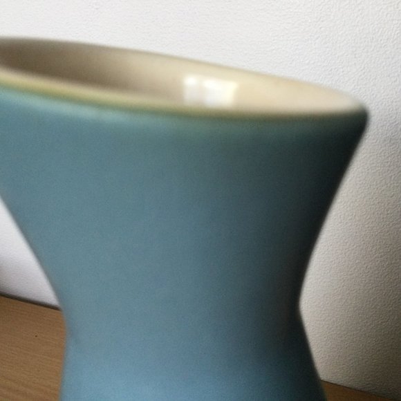 Handmade vase blue wit white flower dogwood - Picture 4 of 8